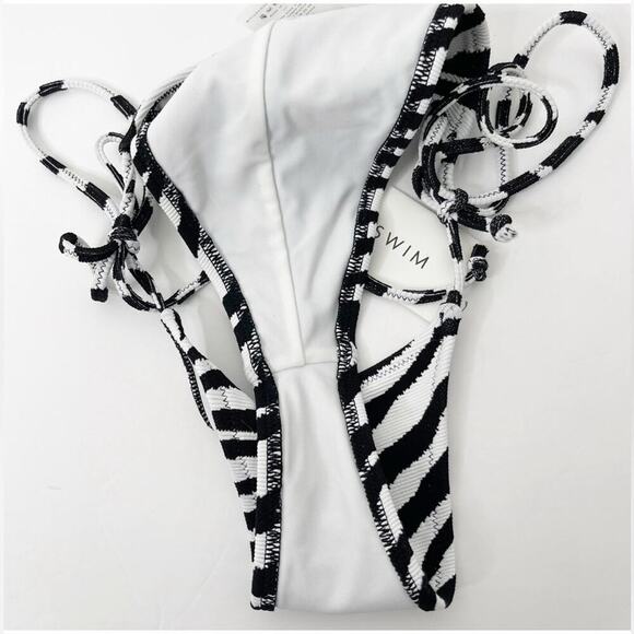 NWT WHITE FOX BOUTIQUE Zebra Print Textured Side Tie Bikini Bottom Sz. Medium - Picture 4 of 5